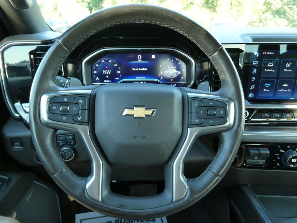 Certified 2022 Chevrolet Silverado 1500 LTZ AWD/4WD image 35