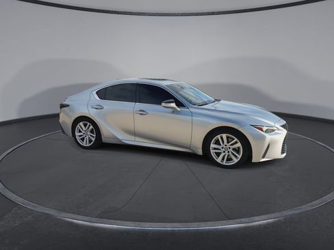 Used 2024 Lexus IS 300 w/ Comfort Package RWD image 2