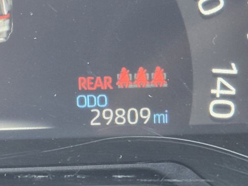 Used 2023 Toyota RAV4 LE AWD/4WD image 28