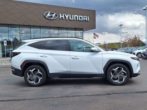 Used 2022 Hyundai Tucson Limited AWD/4WD image 2