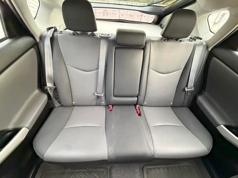 Used 2014 Toyota Prius Four FWD image 35