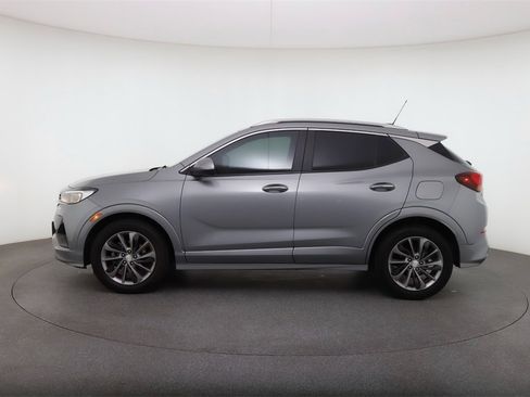 Used 2023 Buick Encore GX Select w/ Sport Touring Package image 2