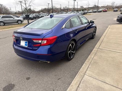 Used 2019 Honda Accord Sport image 4