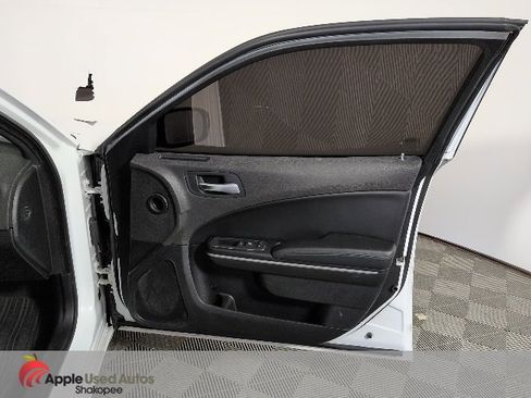 Used 2020 Dodge Charger Police w/ Street Appearance Group image 27