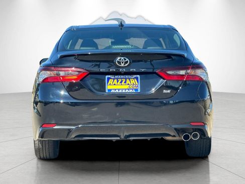 Used 2023 Toyota Camry SE image 4