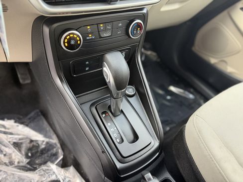 Certified 2022 Ford EcoSport S image 16