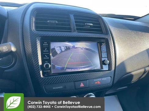 Used 2024 Mitsubishi Outlander Sport ES image 9