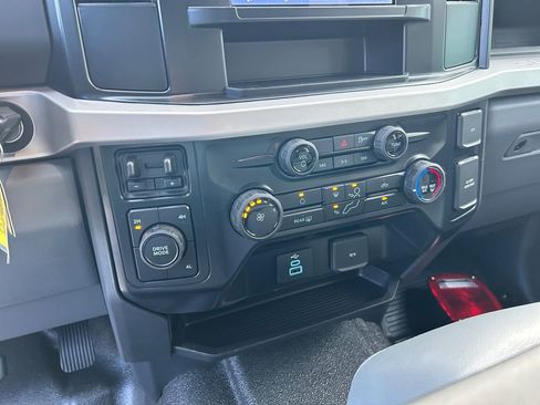 New 2026 Ford F550 4x4 Supercab Super Duty image 17