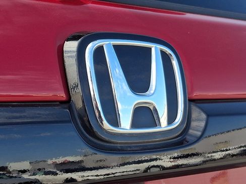 Used 2024 Honda Passport EX-L image 32