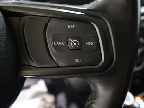 Used 2022 Jeep Wrangler Unlimited Sport w/ Xtreme Recon 35" Tire Package AWD/4WD image 32
