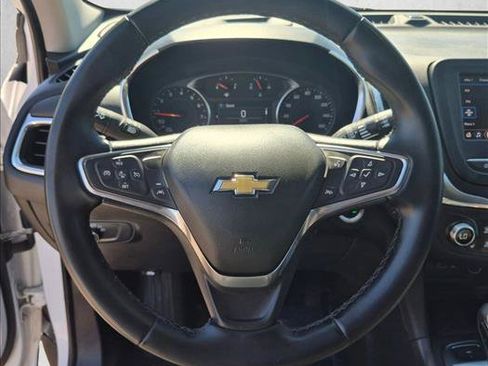 Used 2024 Chevrolet Equinox LT AWD/4WD image 14