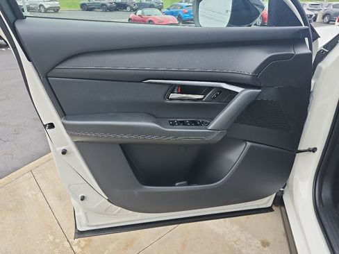 New 2026 MAZDA CX-5 Preferred AWD/4WD image 8