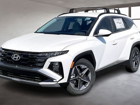 New 2026 Hyundai Tucson SEL FWD image 2
