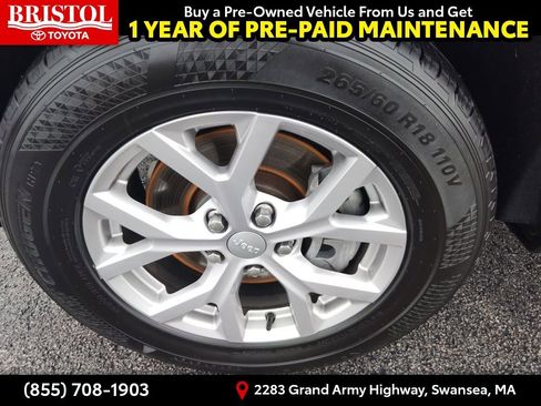 Used 2022 Jeep Grand Cherokee L Limited image 13