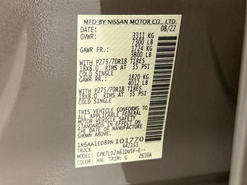 Used 2023 Nissan Titan PRO-4X w/ Pro-4x Convenience Package AWD/4WD image 25
