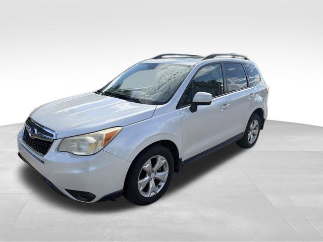Used 2014 Subaru Forester 2.5i Premium w/ All-Weather Package AWD/4WD image 8