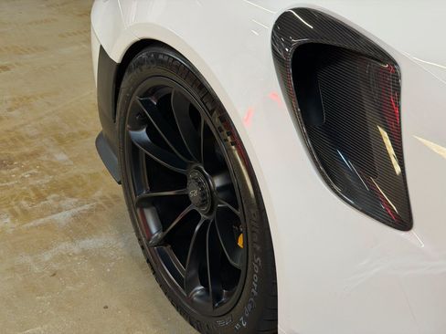 Used 2018 Porsche 911 GT2 RS RWD image 18