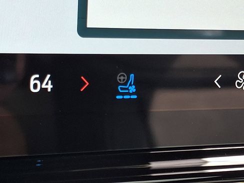 Used 2025 Ford Expedition Platinum w/ Stealth Performance Package image 24