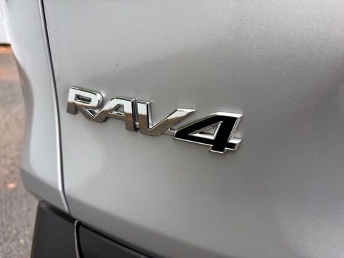 Certified 2025 Toyota RAV4 XLE image 7