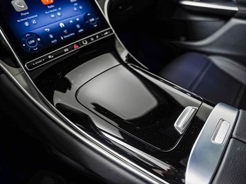 Certified 2026 Mercedes-Benz GLC 300 image 15