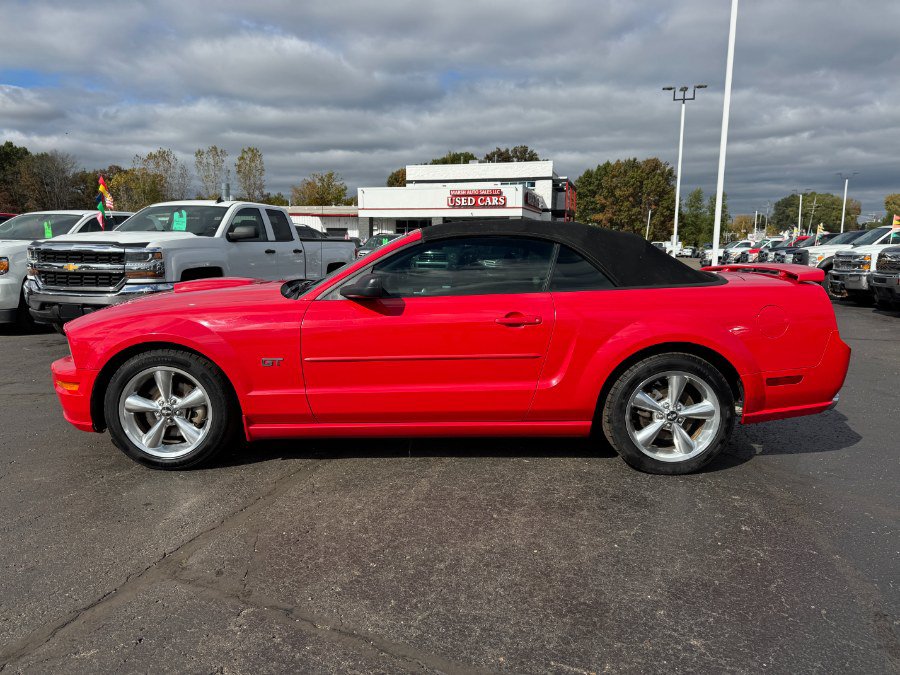 Used 2008 Ford Mustang GT Premium RWD image 2