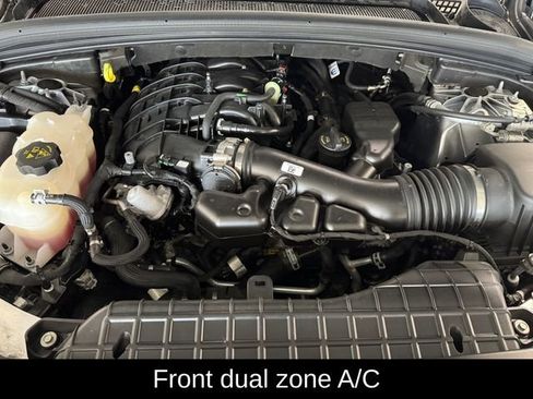 Used 2024 Jeep Grand Cherokee Limited w/ Trailer Tow Package image 7