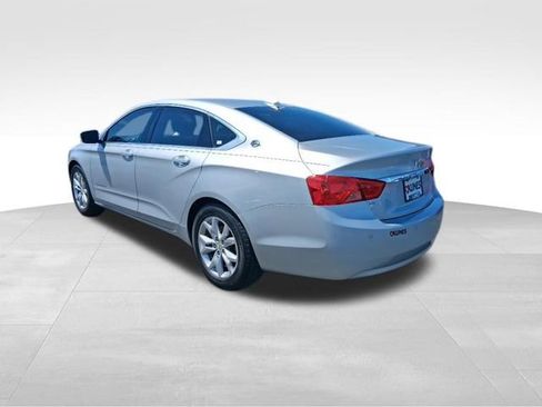 Used 2016 Chevrolet Impala LT w/ Convenience Package FWD image 6