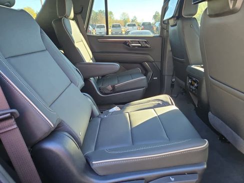 New 2025 Chevrolet Tahoe Premier image 40