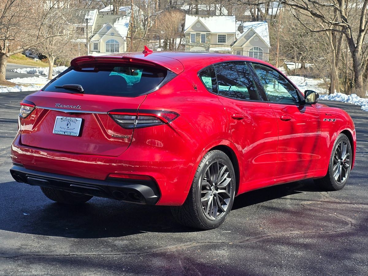 Used 2023 Maserati Levante Modena AWD/4WD image 6