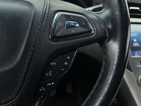 Used 2020 Lincoln MKZ image 24