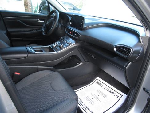 Used 2022 Hyundai Santa Fe SEL w/ Cargo Package image 5