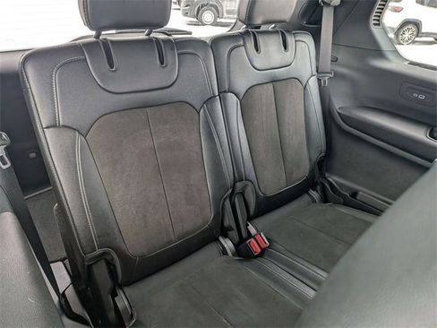 Certified 2024 Jeep Grand Cherokee L Laredo image 28