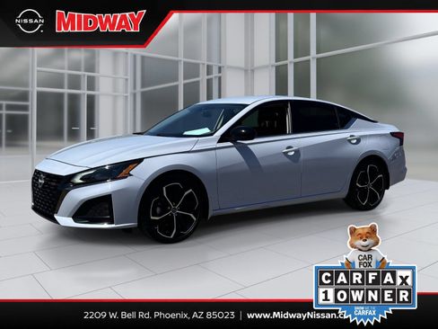 Certified 2024 Nissan Altima 2.5 SR FWD image 1