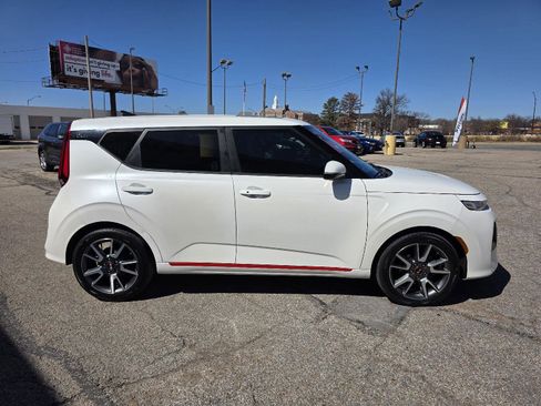 Used 2020 Kia Soul GT-Line w/ GT 2.0L Power Sunroof Package image 4