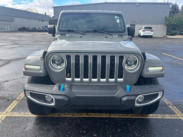 Used 2023 Jeep Wrangler Unlimited Sahara w/ Cold Weather Group AWD/4WD image 6