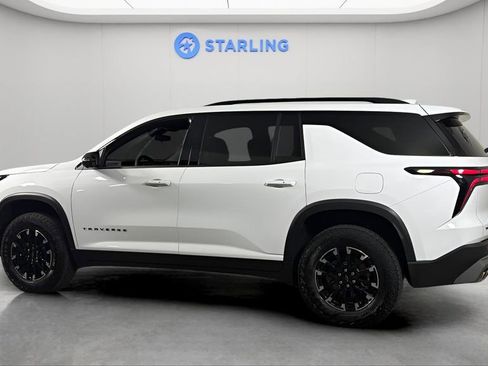 Used 2024 Chevrolet Traverse Z71 AWD/4WD image 4