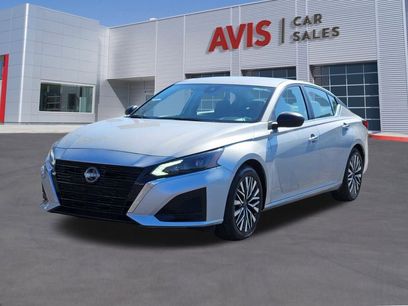 Used 2024 Nissan Altima 2.5 SV