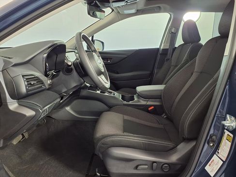 Used 2025 Subaru Outback Premium image 12