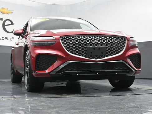 Used 2023 Genesis GV70 2.5T w/ Sport Prestige Package AWD/4WD image 3