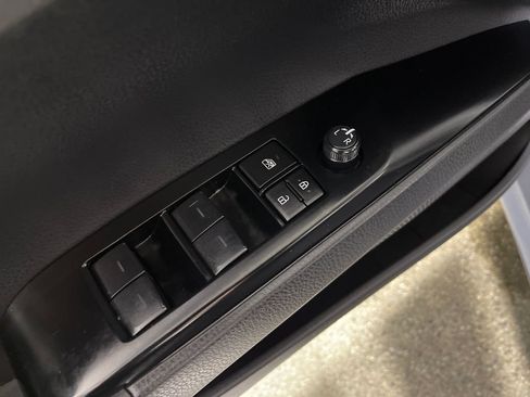 Used 2025 Toyota Camry LE FWD image 16