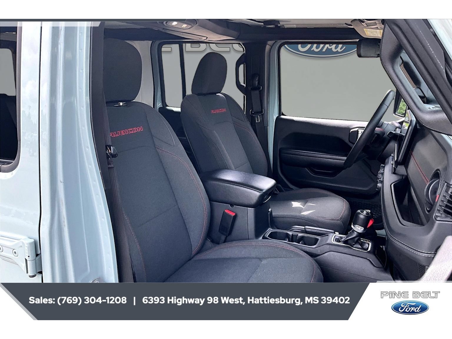 Used 2024 Jeep Wrangler Unlimited Rubicon AWD/4WD image 6