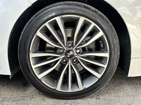 Used 2019 Kia Stinger image 18