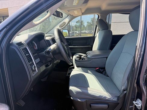 Used 2014 RAM 1500 Express AWD/4WD image 9