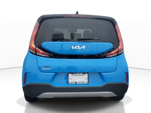 Used 2025 Kia Soul S image 5