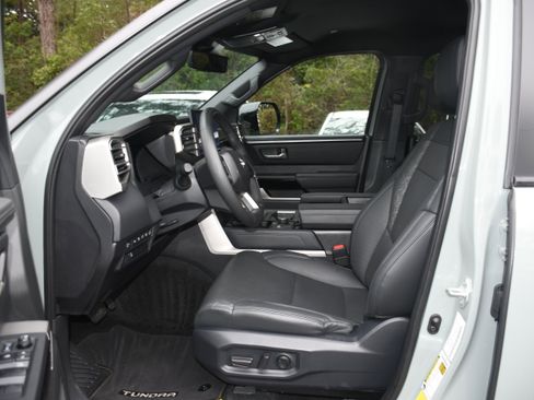 Used 2025 Toyota Tundra 1794 Edition image 7