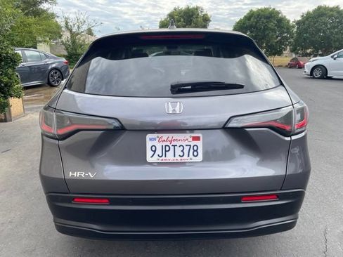 Used 2024 Honda HR-V EX-L image 5