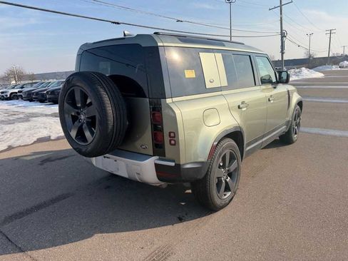Used 2022 Land Rover Defender 110 SE image 6