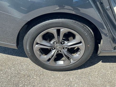 Used 2023 Honda Accord EX image 13