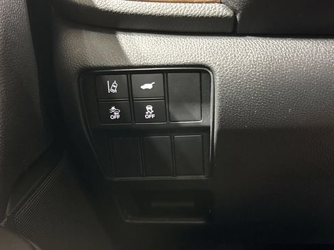 Used 2017 Honda CR-V Touring image 19