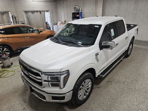 New 2025 Ford F150 Lariat w/ Equipment Group 501A Mid image 11